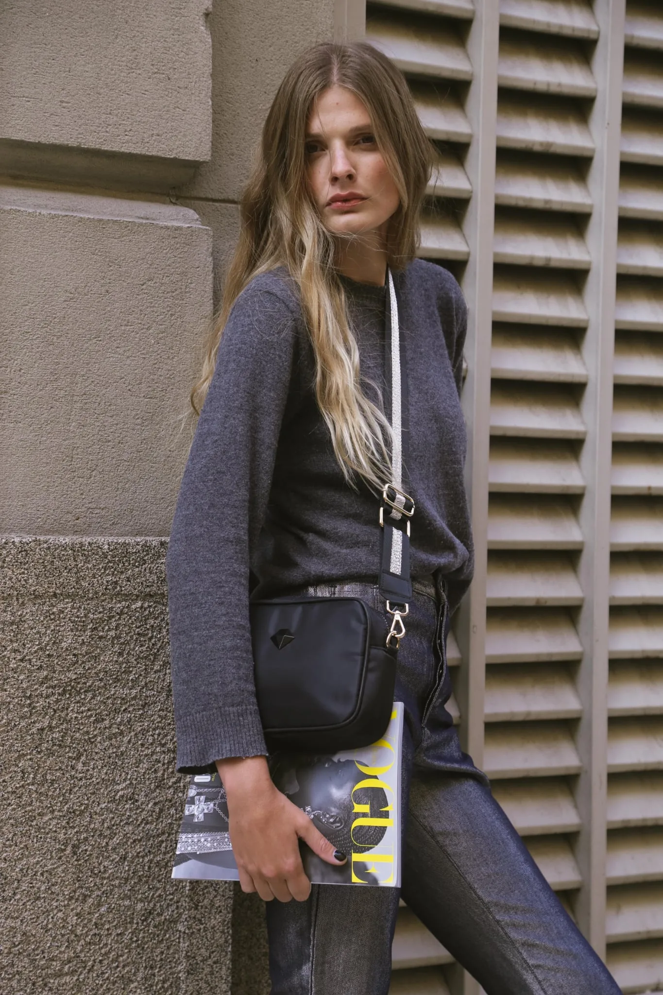 Bandolera Nina MF - Negra - Imagen 4